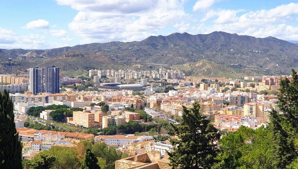 Aussicht auf Malaga von der Ruine Castillo de Gibralfaro