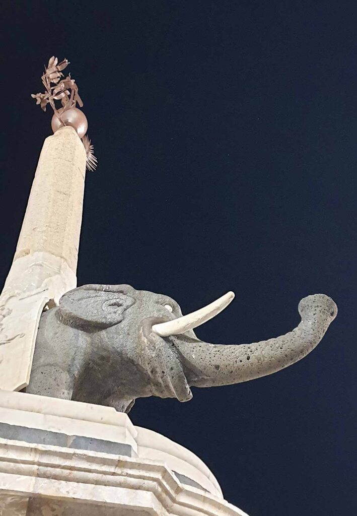 Detail vom Elefantenbrunnen auf dem Piazza del Duomo in Catania