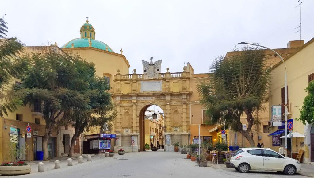 Porta Garibaldi in Marsala