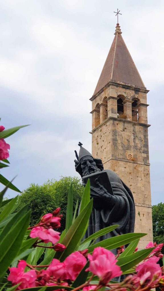 Statue Gregor von Nin in Split